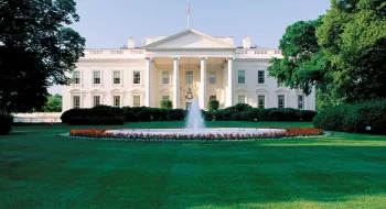 Urgent - Violation de sécurité grave : fuite d'informations sensibles concernant les principaux conseillers en sécurité de Trump en ligne