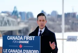 Boliviar lance une campagne des conservateurs en promettant de "restaurer la promesse du Canada"